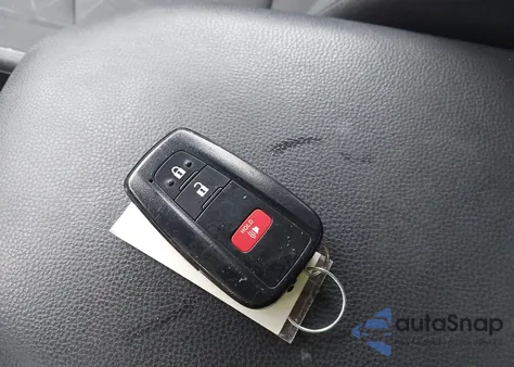 2022 Toyota Rav4 Xle из США, поврежденный, VIN 2T3P1RFV3NC291911